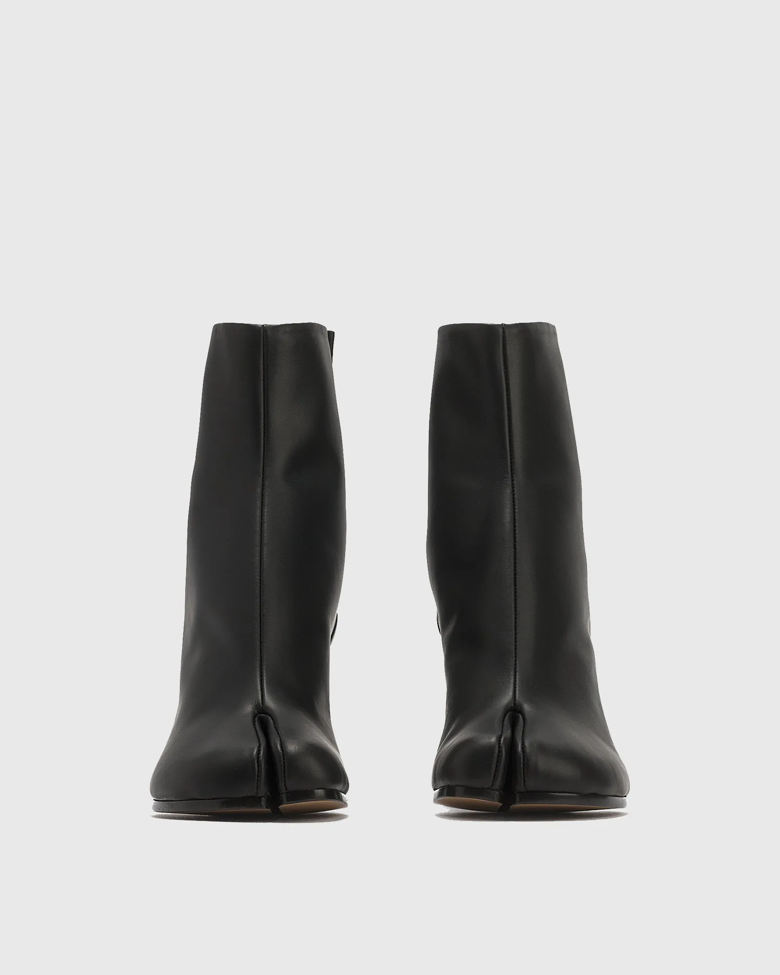Fiore Tabi Ankle Boots In Black