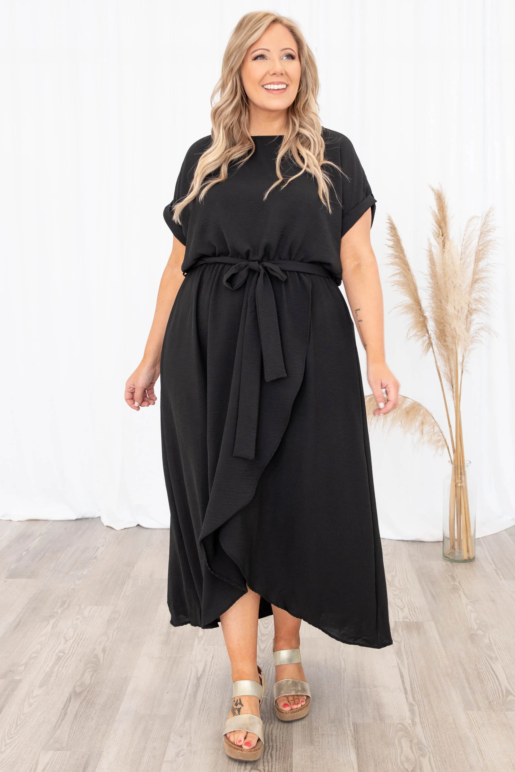 Leave 'Em Stunned Dress, Black