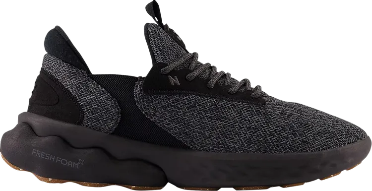 New Balance Fresh Foam Roav Elite 'Black Gum' Sneakers, black