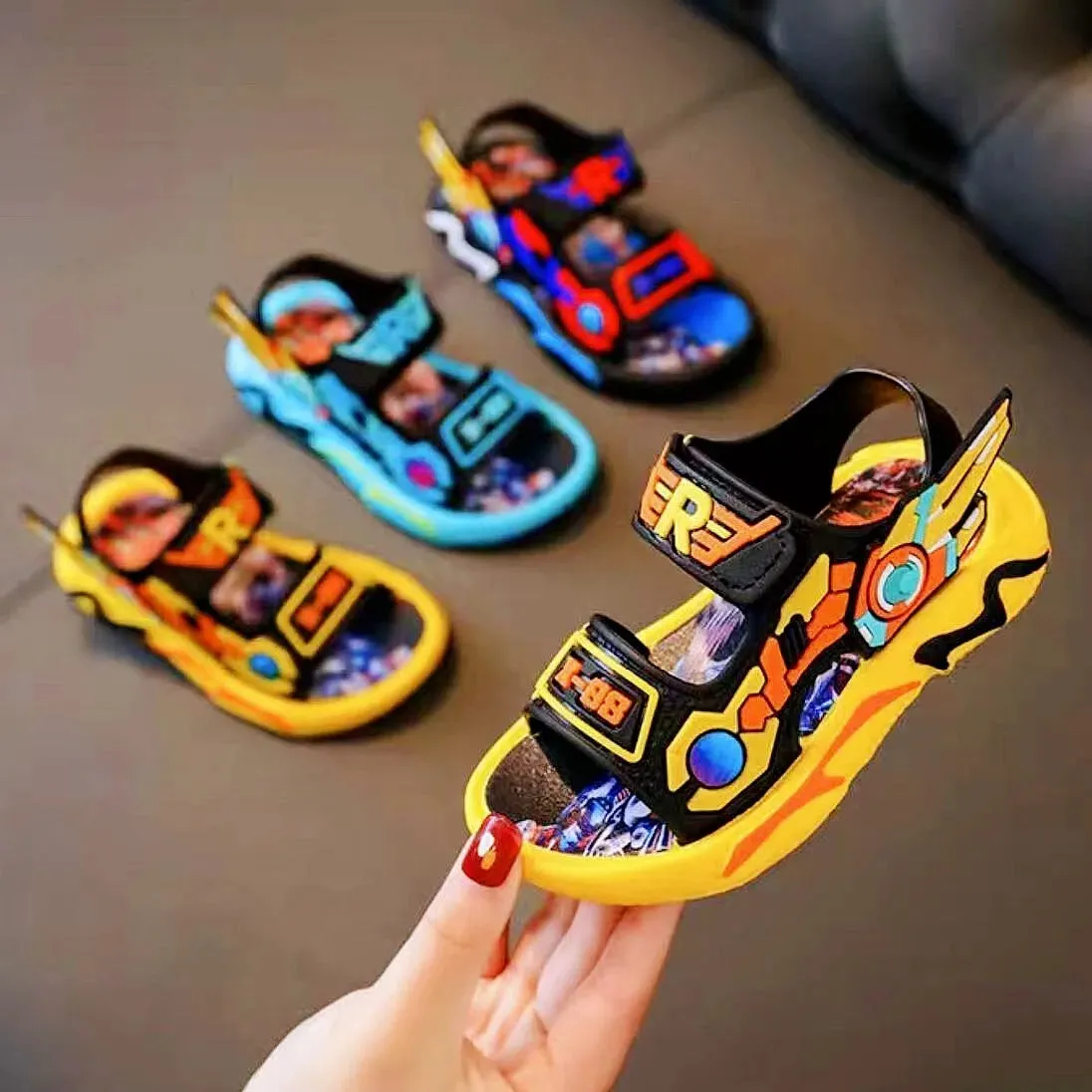 Vibrant Anime-Inspired Open-Toe Sandals for Boys - Breathable, Wear-Resistant, and Comfortable for All Seasons - Perfect for Cas