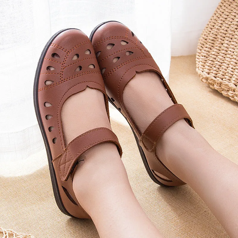 Women's Mom Summer Comfortable Flat Hole Shoes