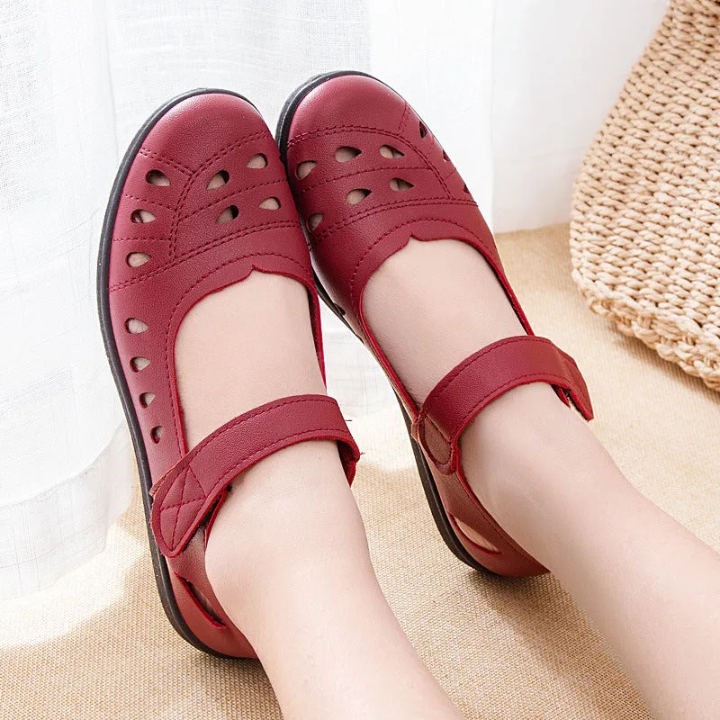 Women's Mom Summer Comfortable Flat Hole Shoes
