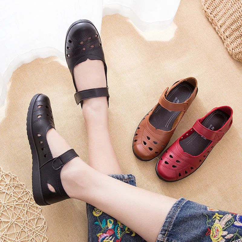 Women's Mom Summer Comfortable Flat Hole Shoes