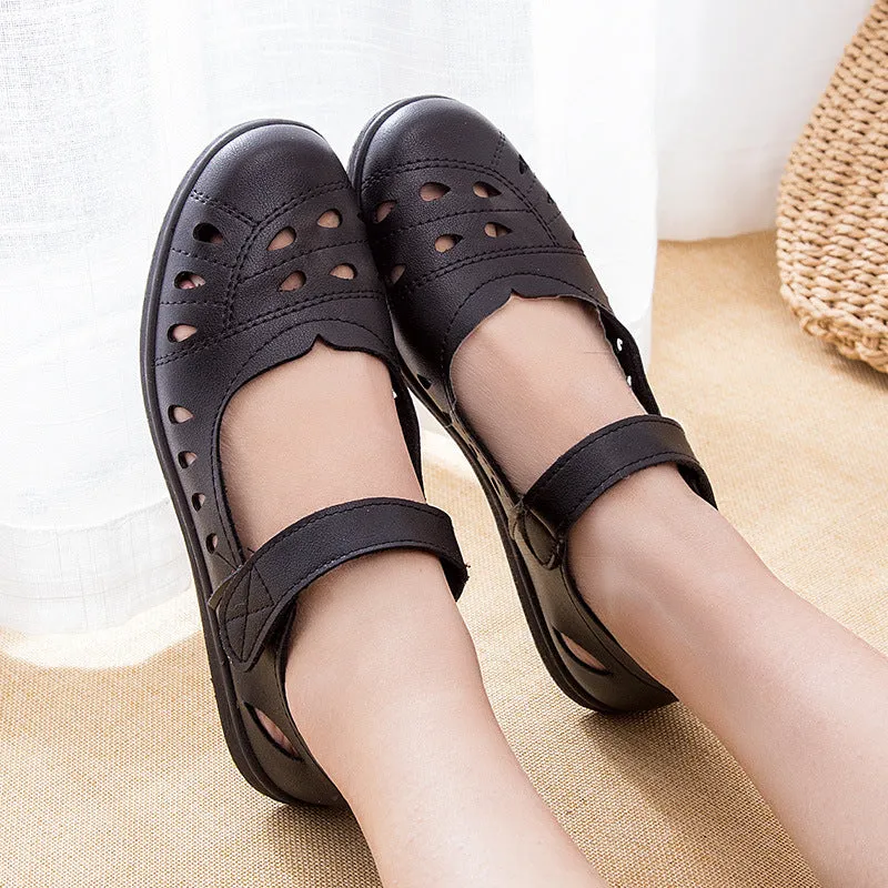 Women's Mom Summer Comfortable Flat Hole Shoes